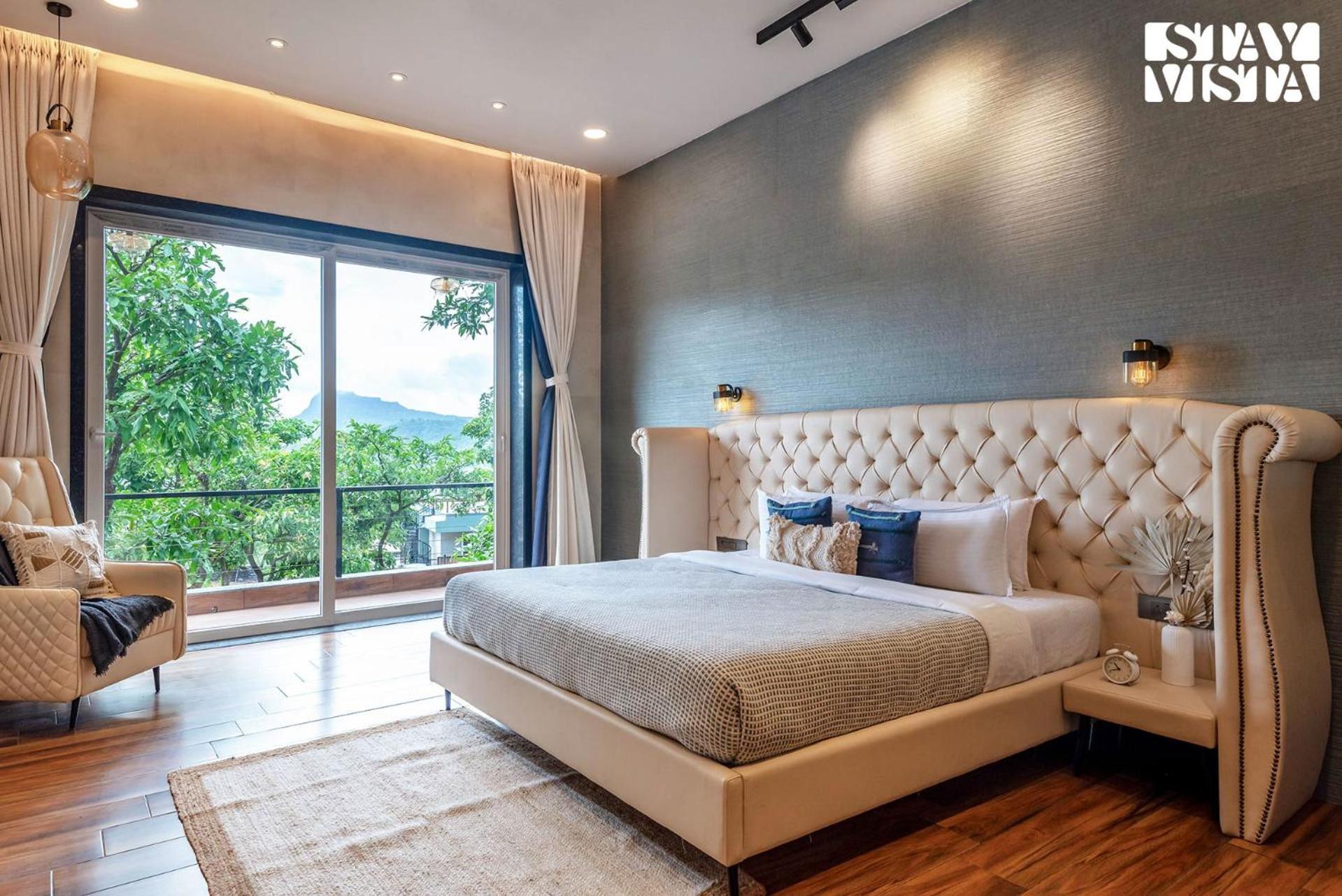 Stayvista At La Nirvana With Pool, Music Speaker & Indoor-Outdoor Game ロナバラ エクステリア 写真