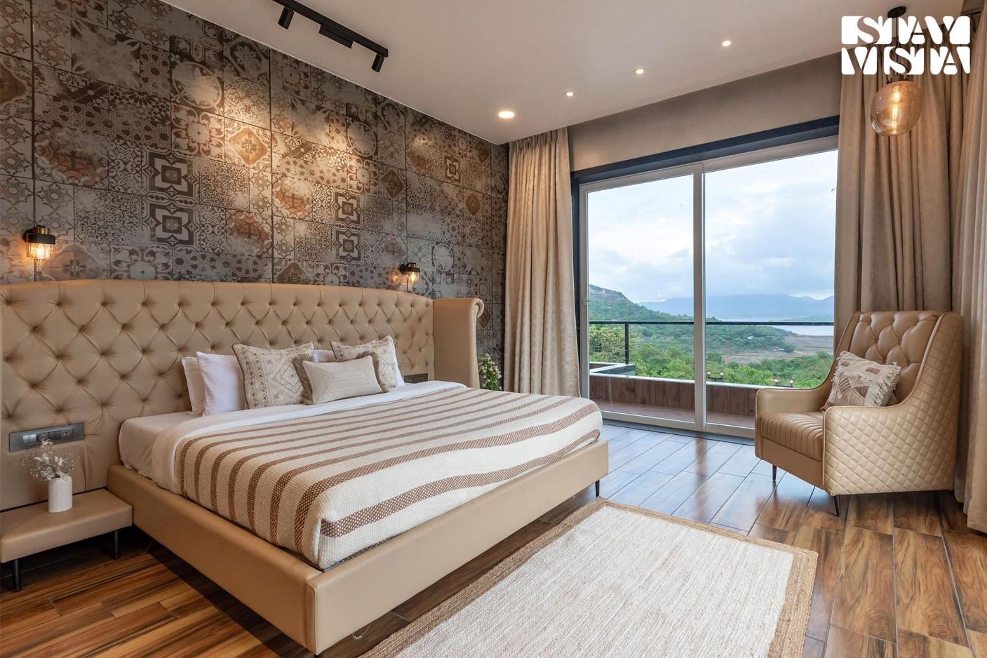 Stayvista At La Nirvana With Pool, Music Speaker & Indoor-Outdoor Game ロナバラ エクステリア 写真
